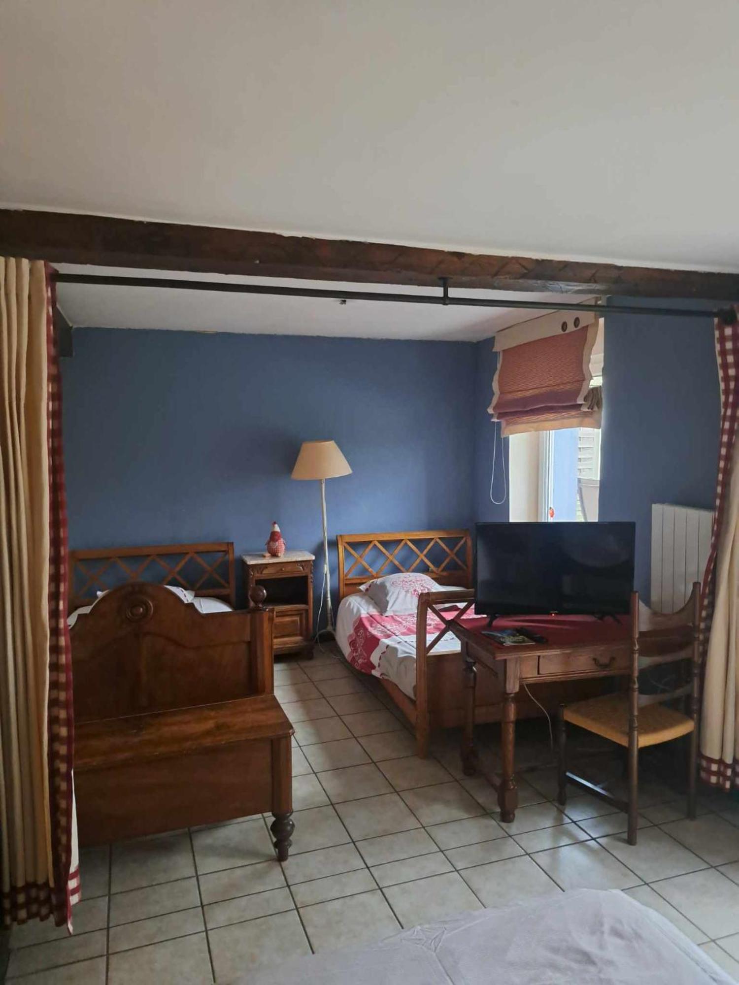 Chambres D'Hotes Les Hirondelles Gaubiving Eksteriør bilde