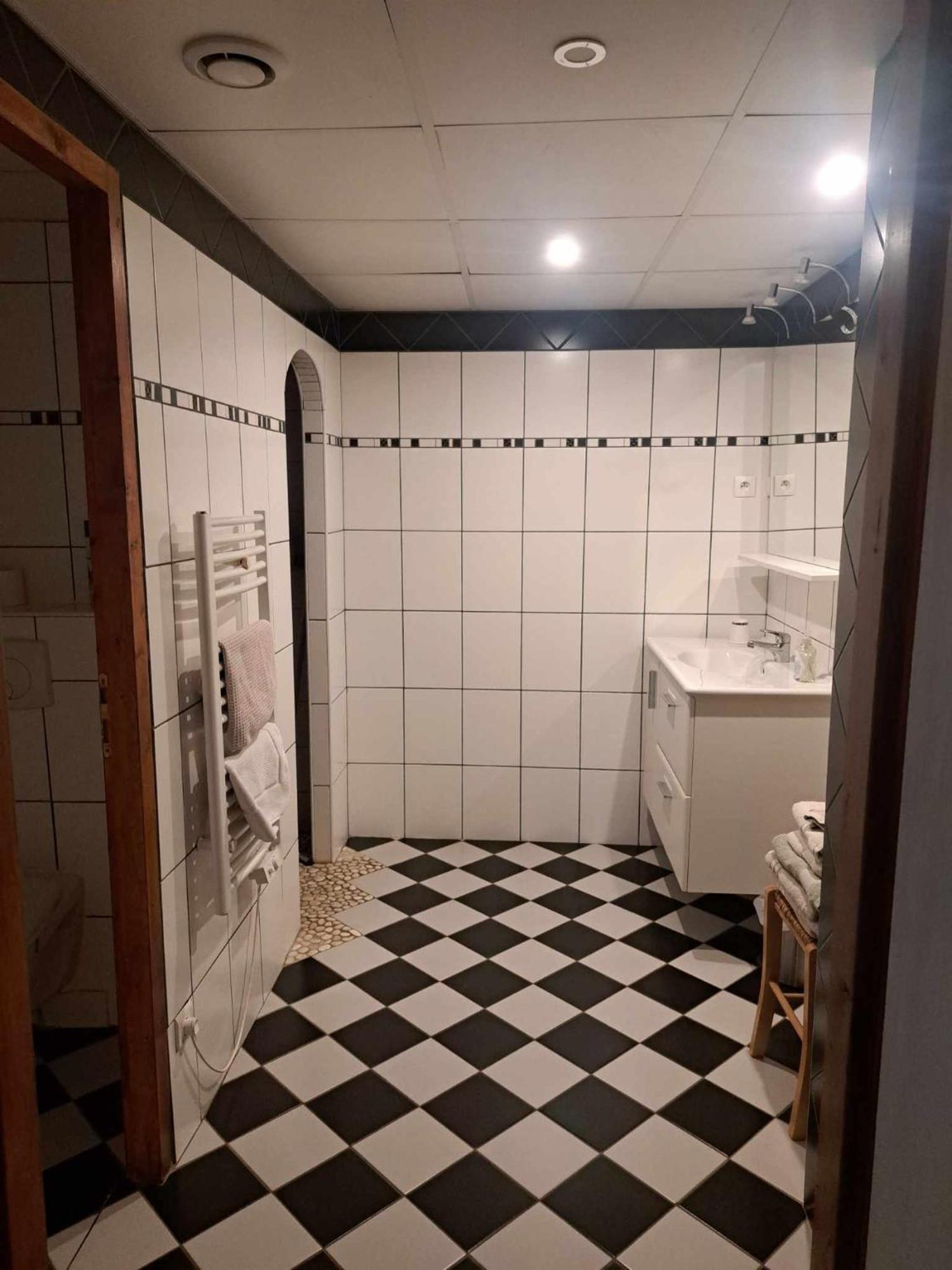 Chambres D'Hotes Les Hirondelles Gaubiving Eksteriør bilde