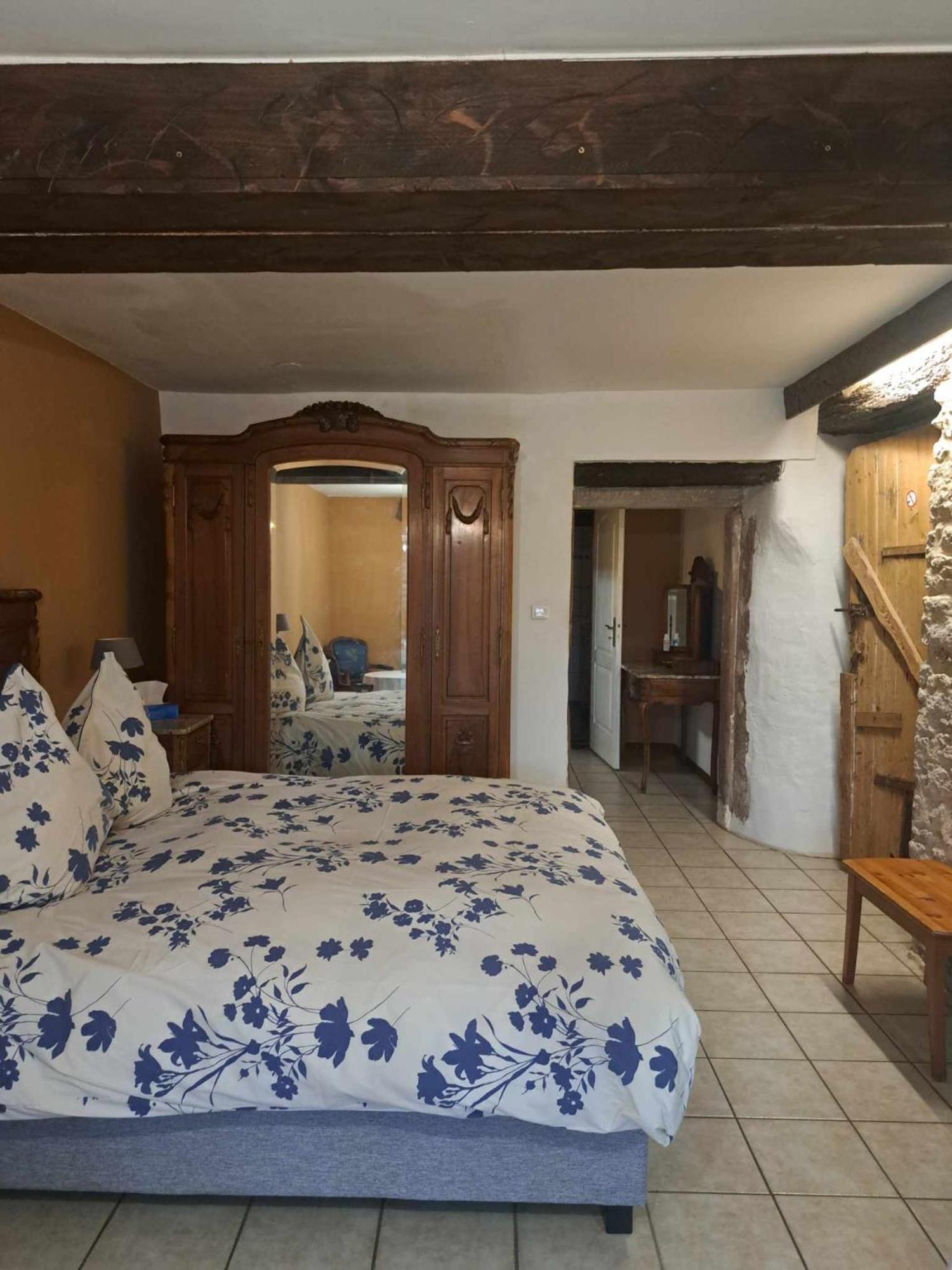 Chambres D'Hotes Les Hirondelles Gaubiving Eksteriør bilde